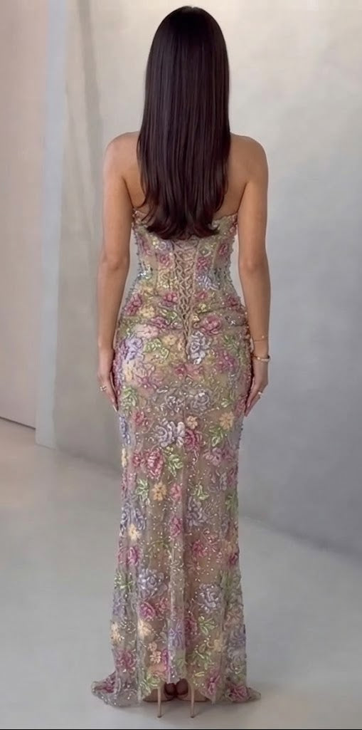 Vestido Jardín de Hilos Preciosos