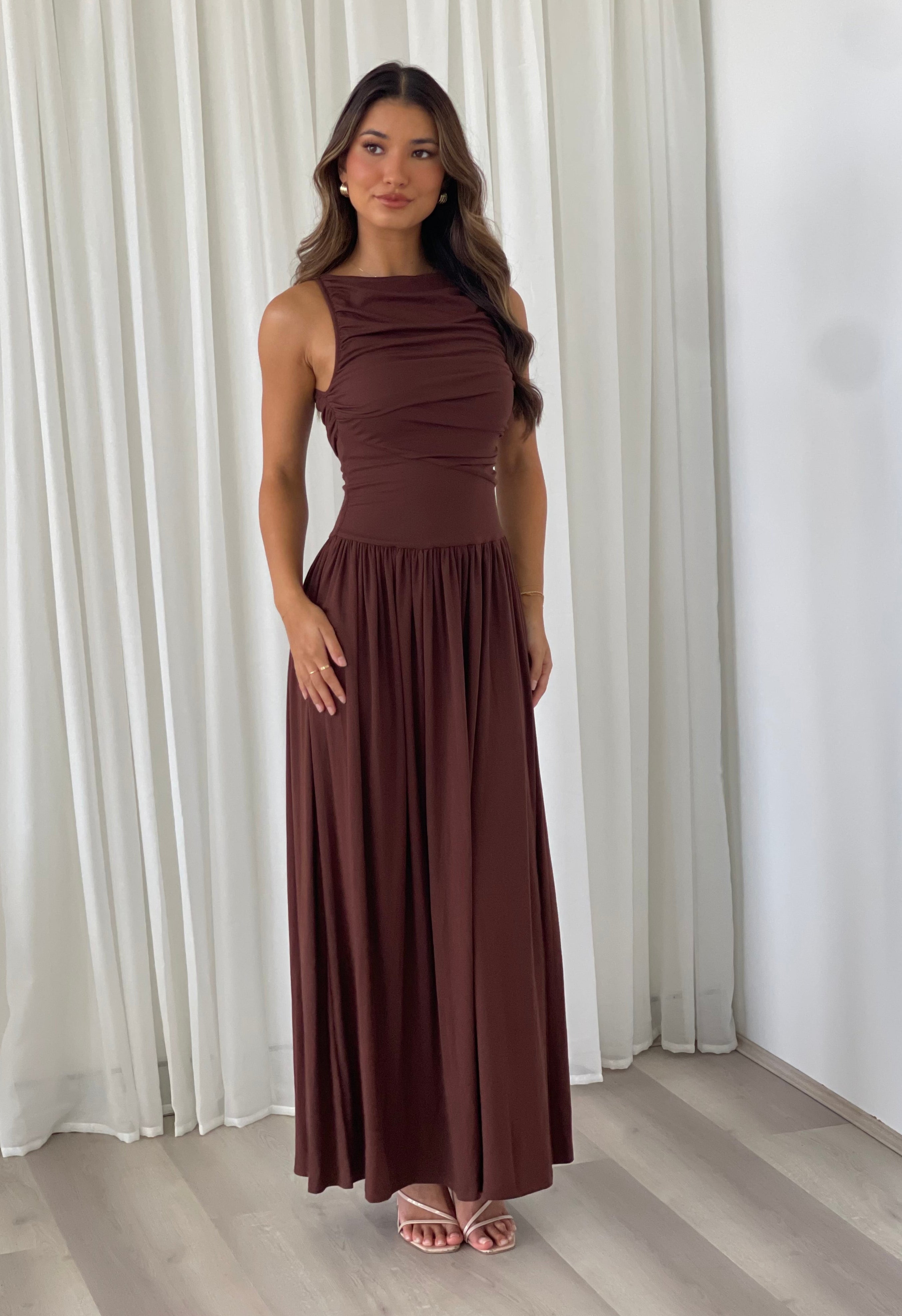 Vestido Elegante Calizo