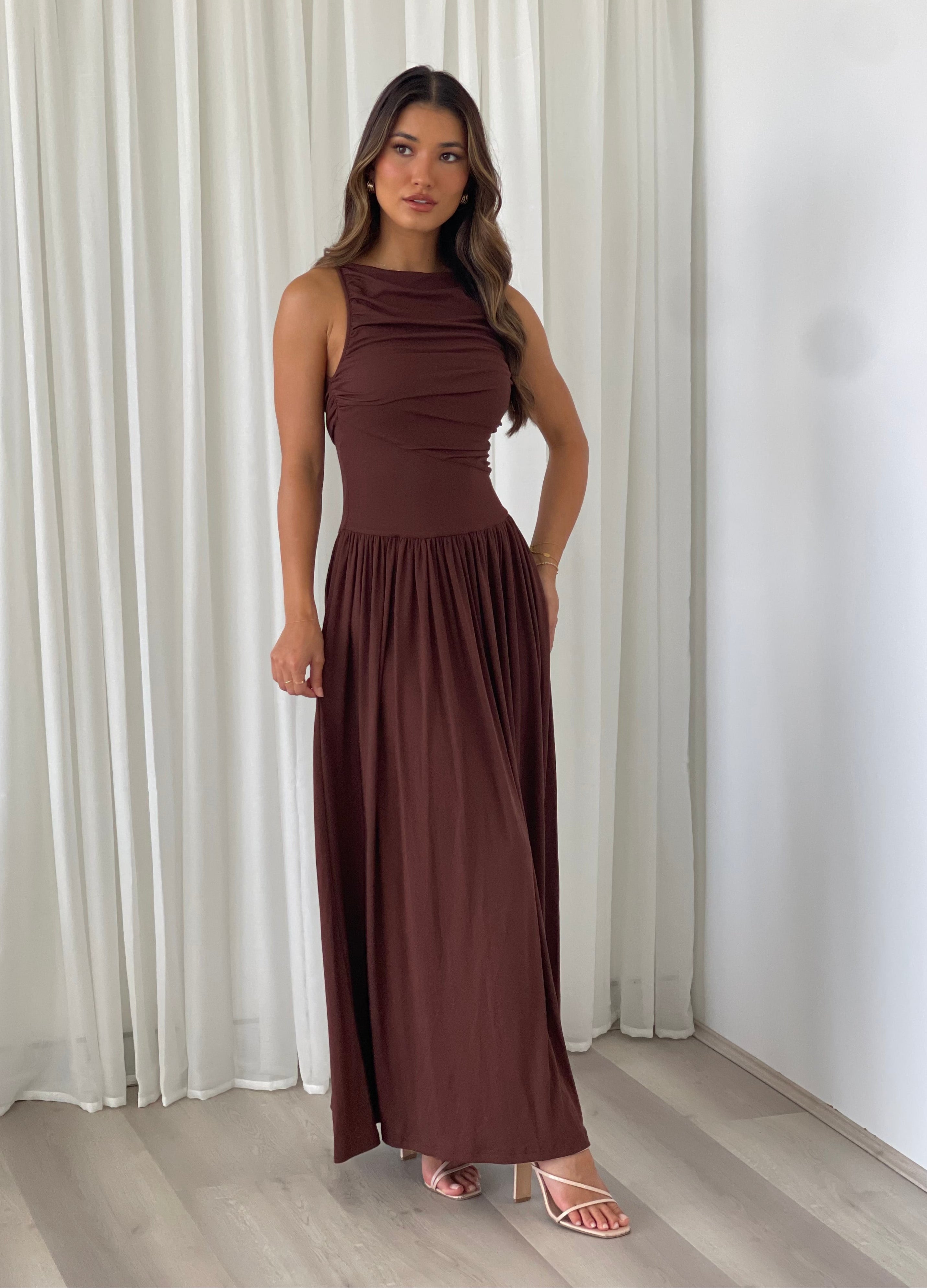 Vestido Elegante Calizo