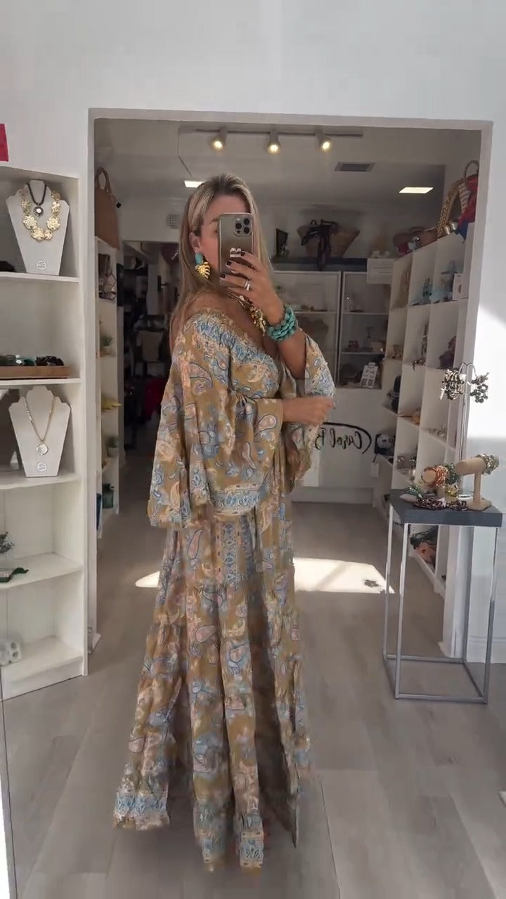 Vestido Encanto Floral Vintage