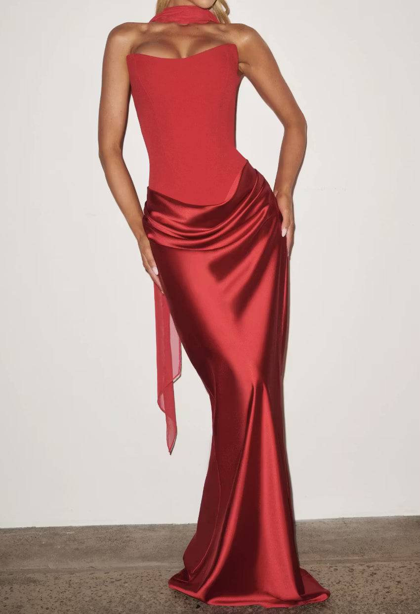 Vestido Gala Silueta Escarlata