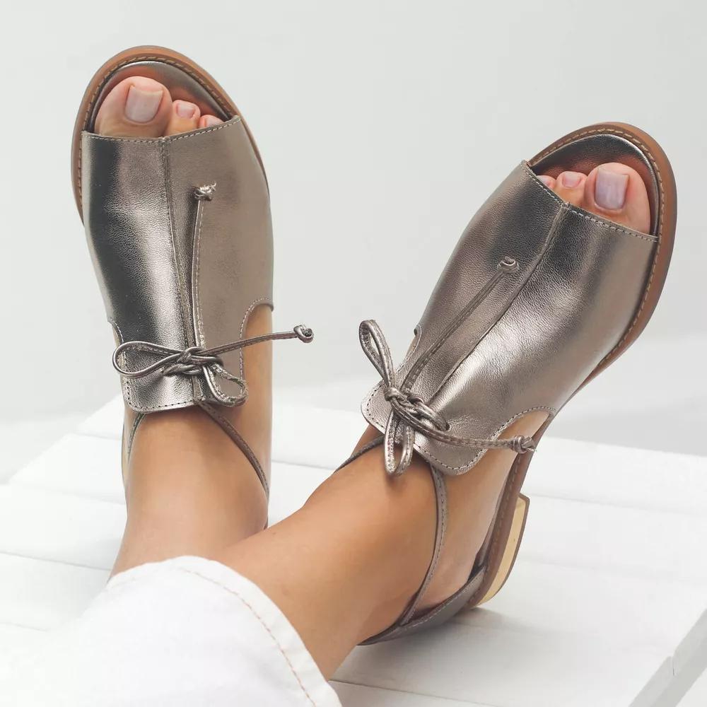 Sandalias de Verano en Acabado Platino