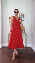 Elira /Vestido Midi Clásico