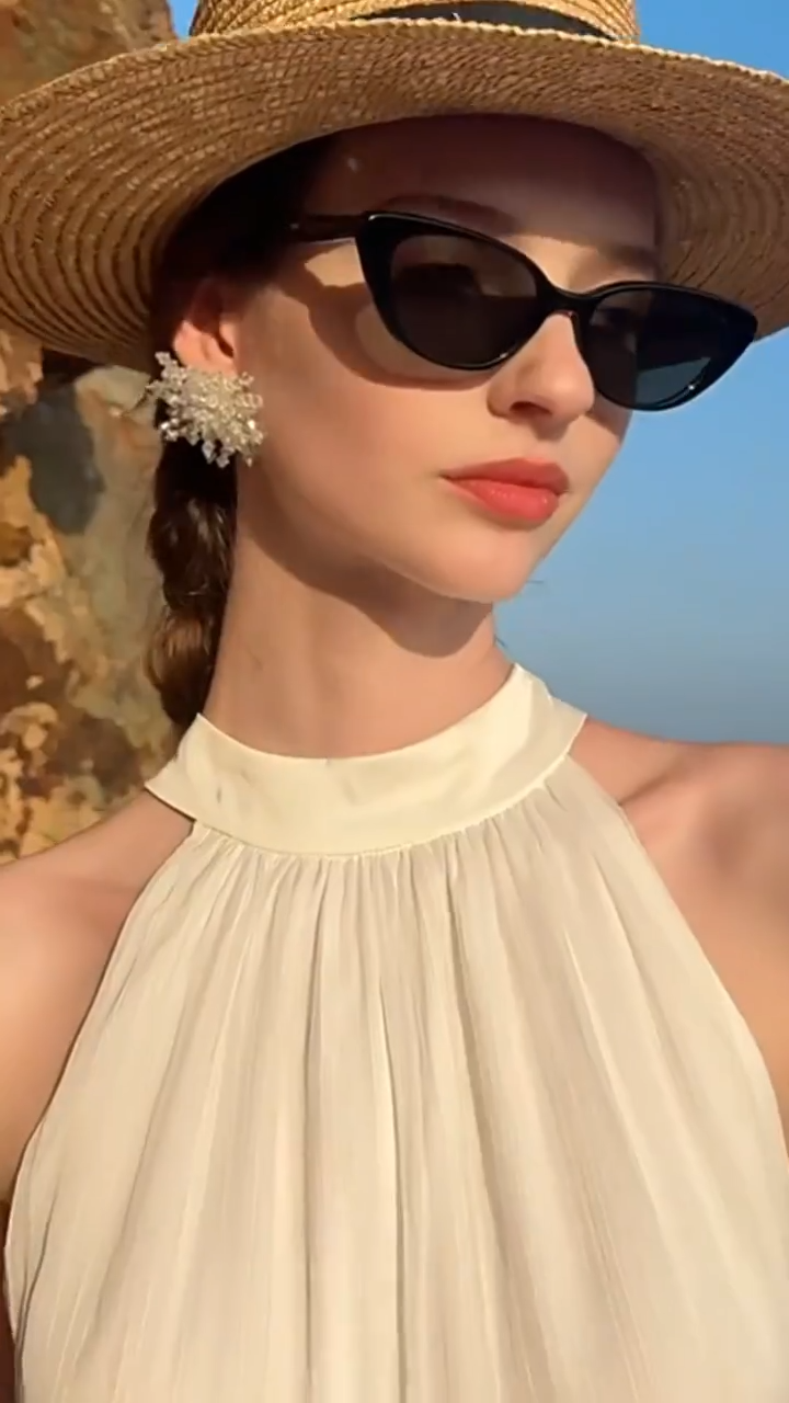 Vestido Chic Capas de Ola Narina